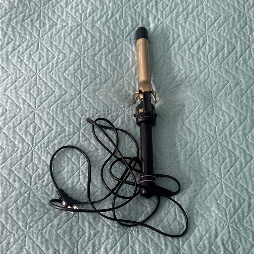 HOT TOOLS Gold and Black Curling Iron - 1" Barrel